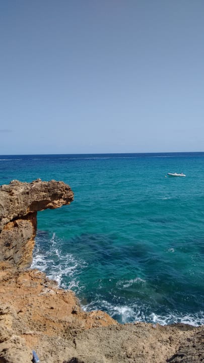 Strand Hotel Serrano Palace