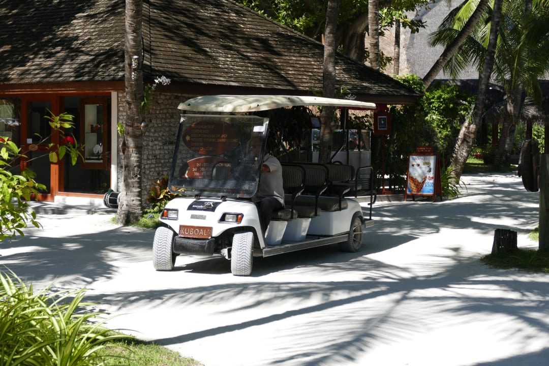 Elektromobil Kuredu Island Resort & Spa