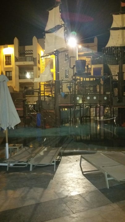 Piratenschiff Steigenberger Aqua Magic