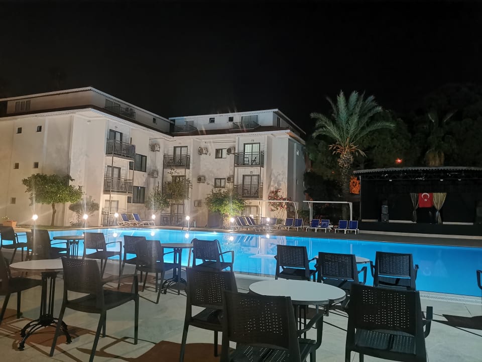 Pool Hotel Süral Garden