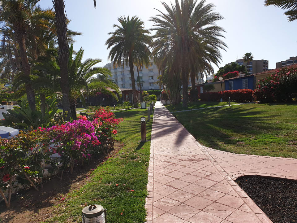 Garten HL Miraflor Suites Hotel