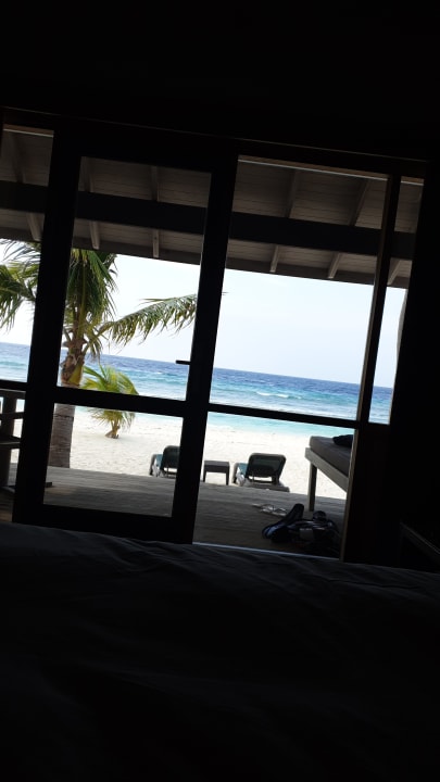 Zimmer Kuredu Island Resort & Spa