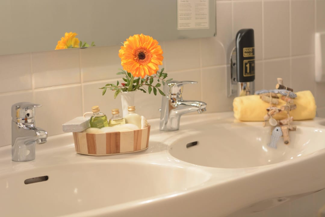 Badezimmer Avalon Hotelpark Königshof