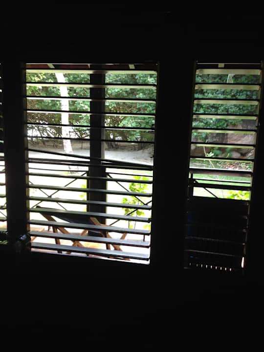 Lamellen ersetzen die Fenster Hotel New Emerald Cove