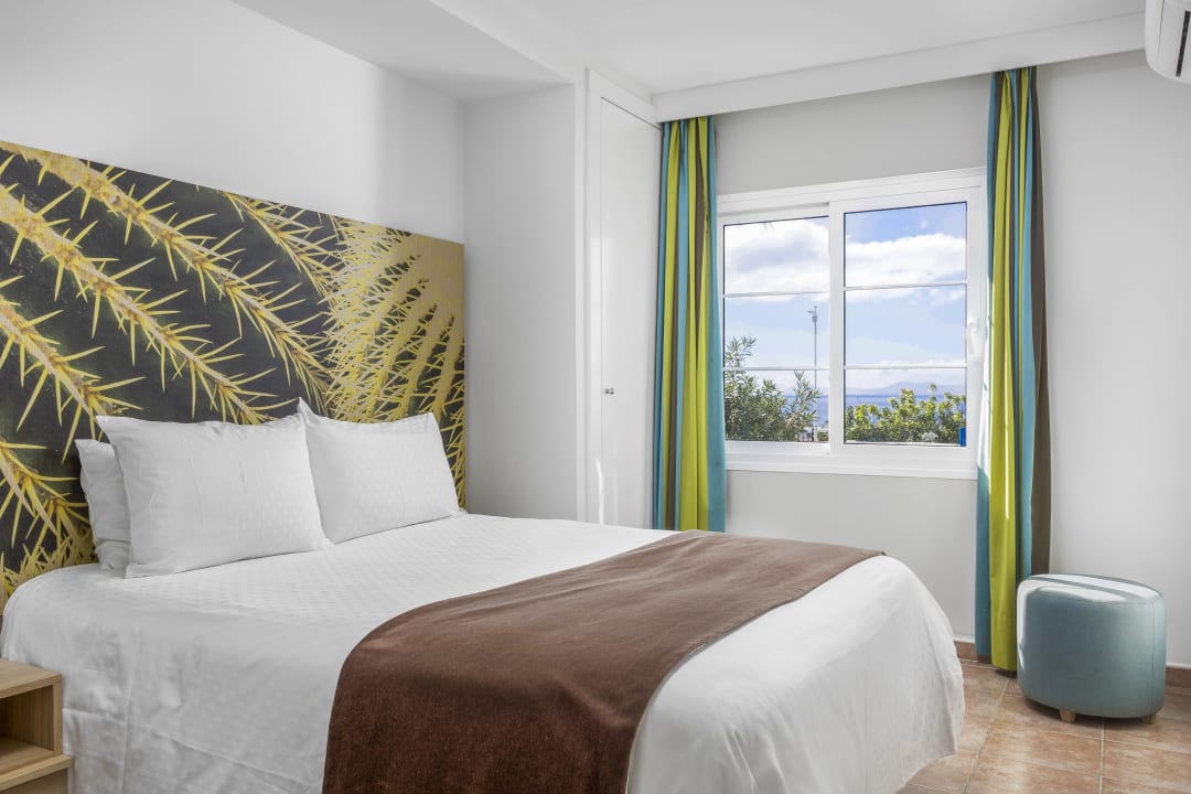 Zimmer Jardines del Sol