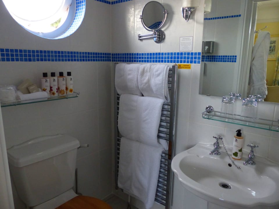 Bad B&B Nonsuch House