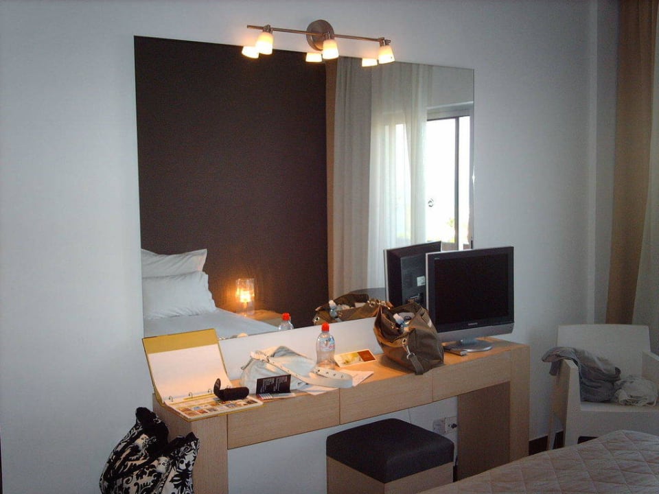 Zimmer Napa Mermaid Hotel & Suites