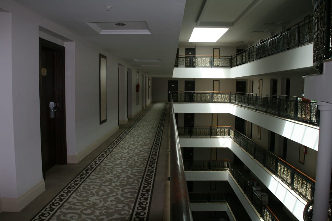 Gang vor den Zimmern Aydinbey Kings Palace & Spa