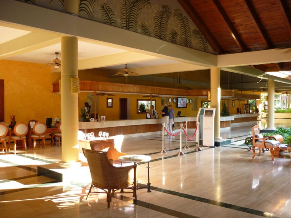 Lobby Hotel Grand Palladium Palace Resort, Spa & Casino