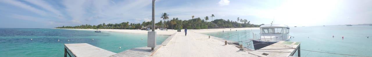 Steg Kuredu Island Resort & Spa