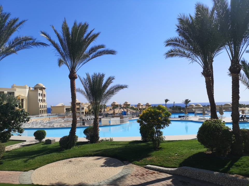 Pool Serenity Alpha Beach