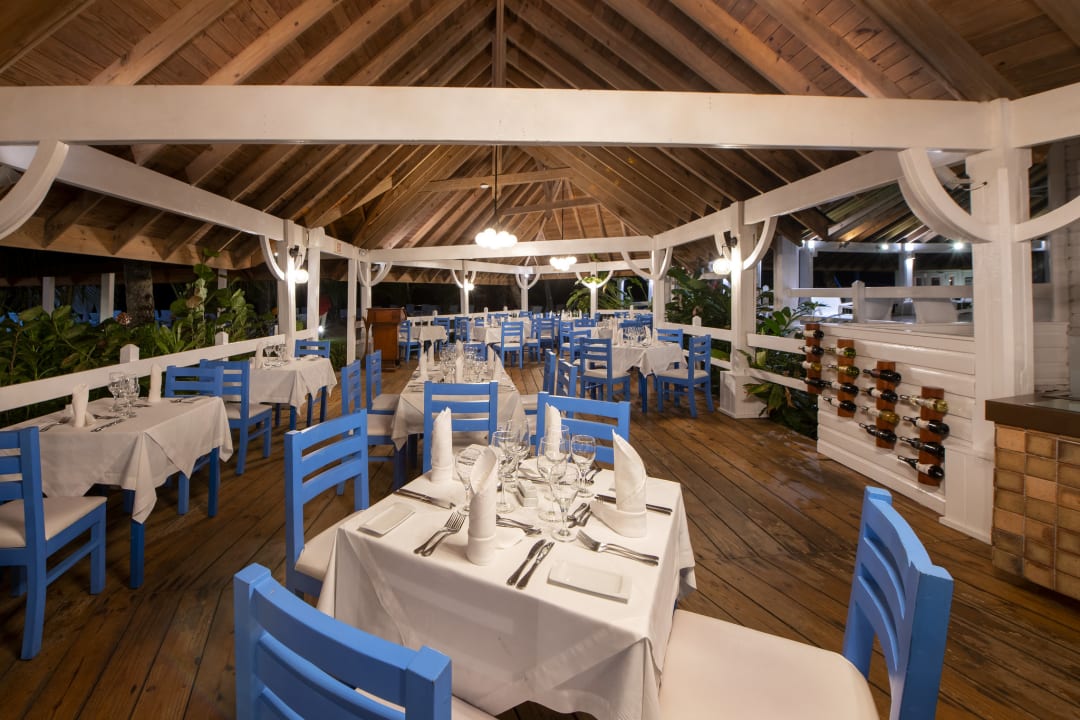 Gastro Viva V Samana by Wyndham – Adults Only