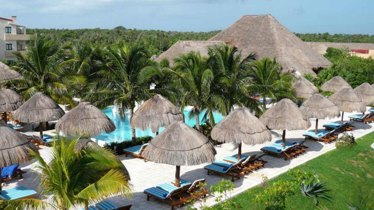 Royal Suites Grand Palladium Select White Sand Resort & Spa