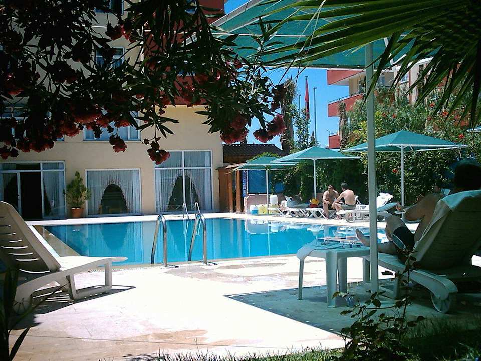 Pool  Gül Otel