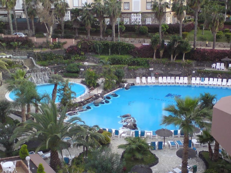 Blick von der Dachterrasse in den Garten Hotel Puerto Palace