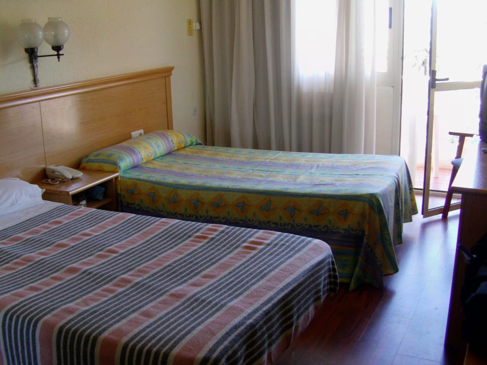 Zimmer Hotel Best Siroco