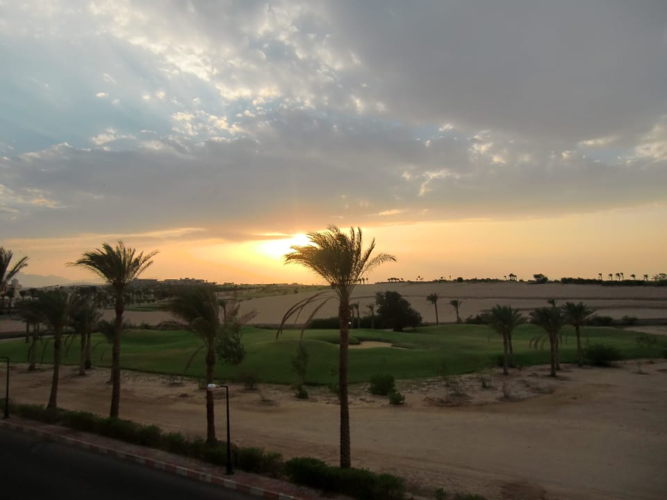 Ausblick von der Rückseite Jaz Makadi Saraya Resort