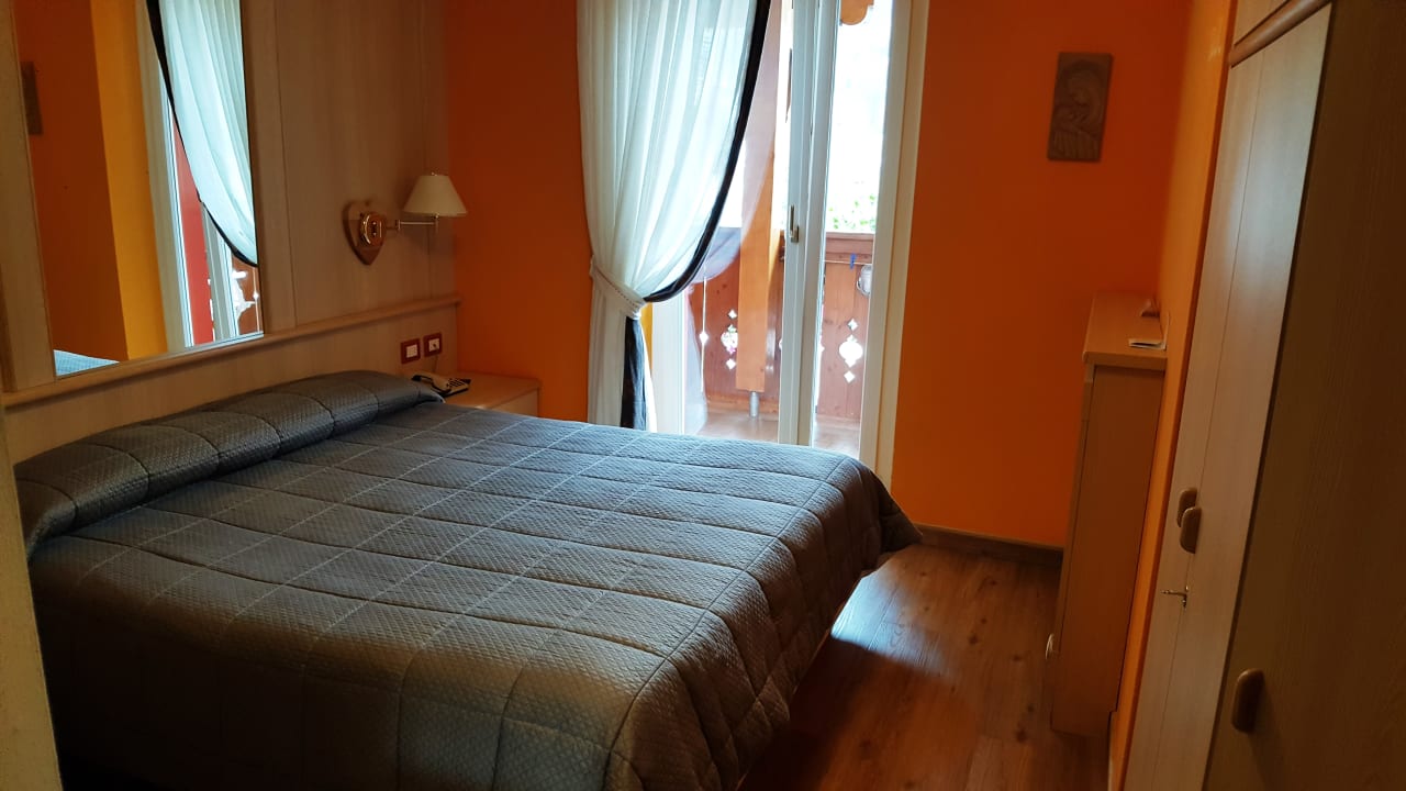 Zimmer Hotel La Serenella