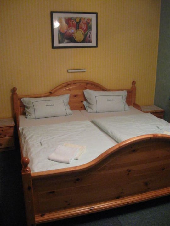 Das Bett City-Hotel-Garni-Diez