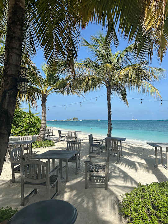 Strand Kuredu Island Resort & Spa