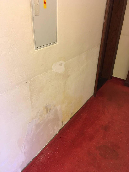 Flur vor dem Zimmer Hotel Royal Galerie