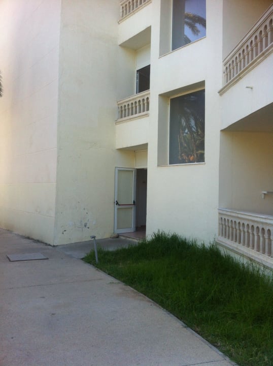 Nebeneingang am Pool Hotel Marhaba Club