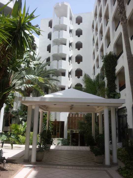 Haupteingang Corallium Beach by Lopesan Hotels - Adults only