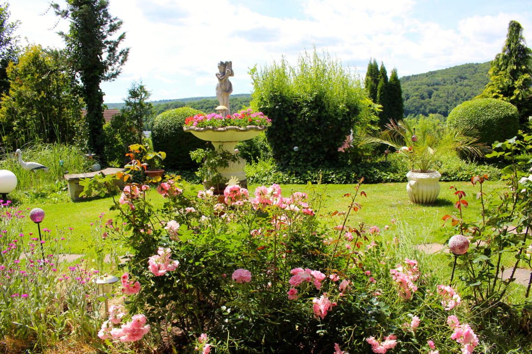 Gartenanlage Pension Höchemer