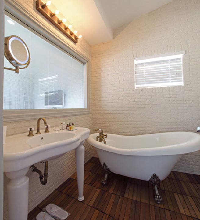 Tower Suite's Bathtube Louis Appartements Galata