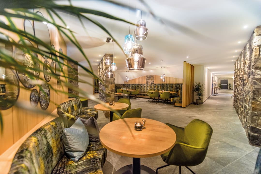 Gastro DAS ROYAL Obereggen