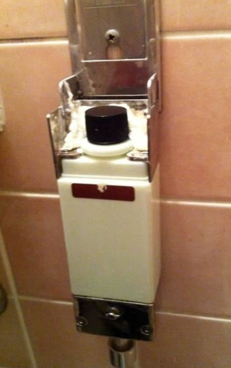 Das Innenleben des Seifenspenders im Bad Hotel Villa Sorgenfrei & Restaurant Atelier Sanssouci