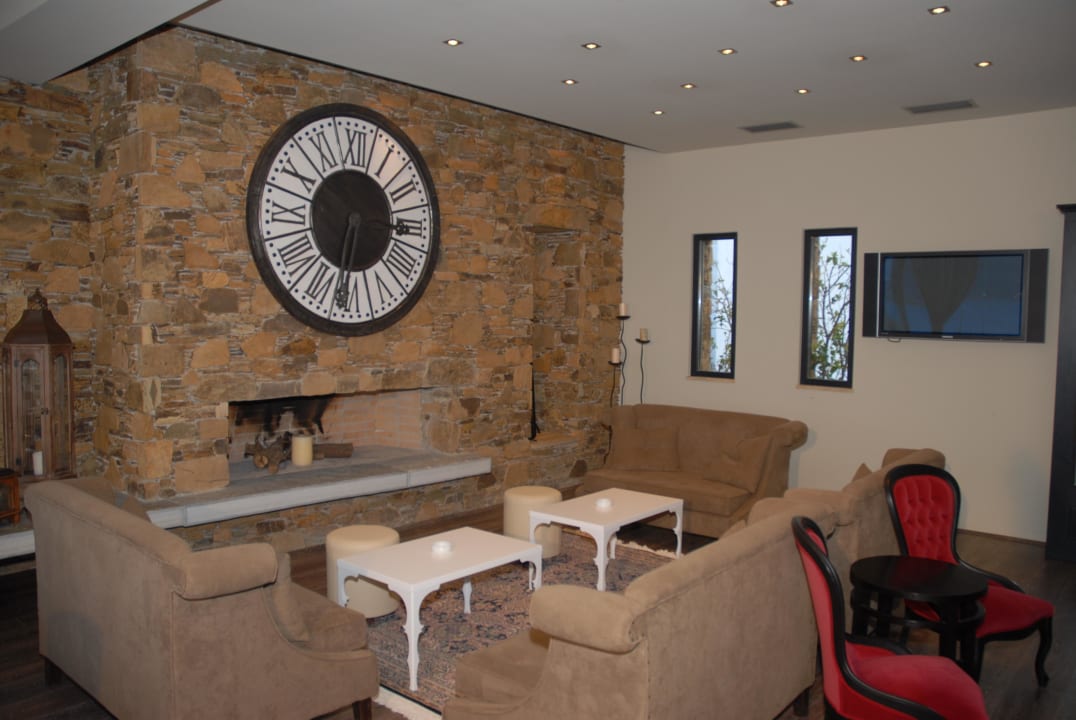 Fireplace Hotel Alykes