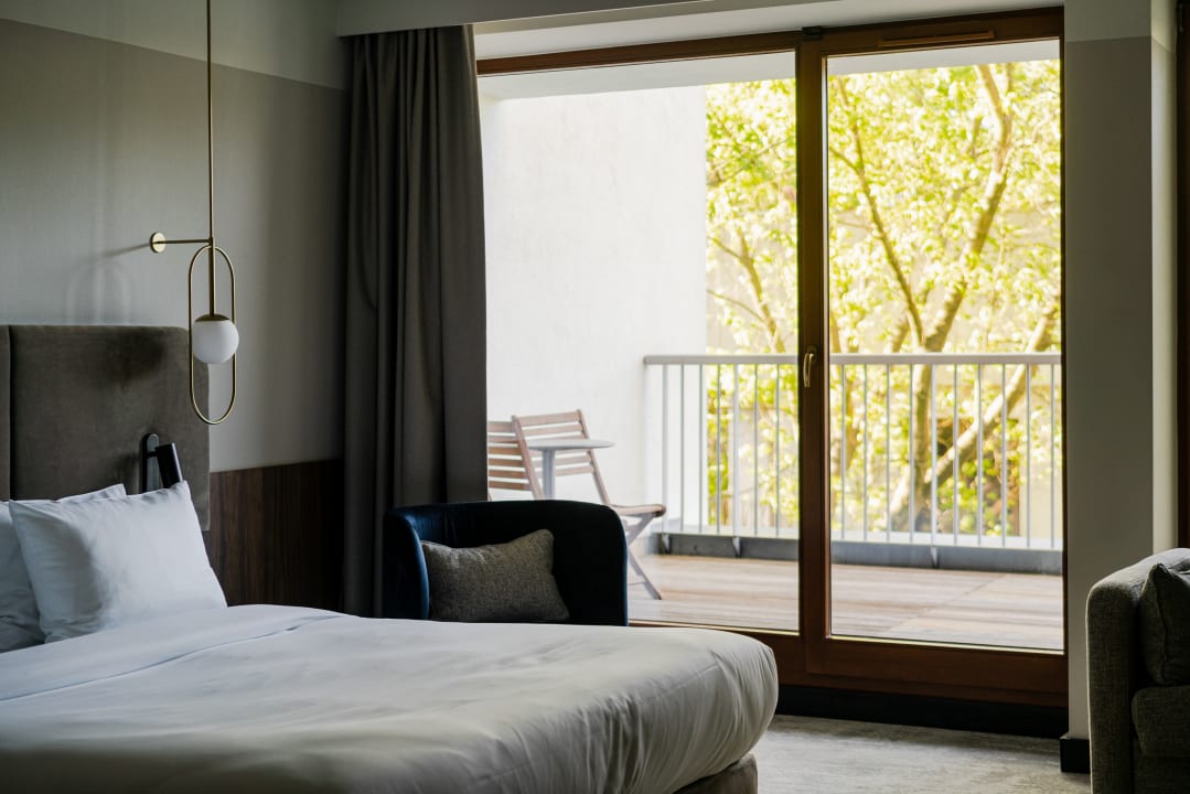 Zimmer Royal Tulip Sand