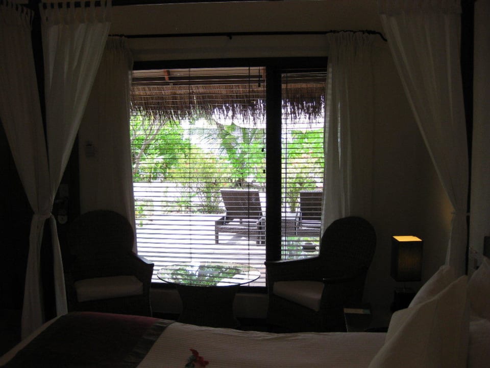 Deluxe Beach Villa mit Jacuzzi Kuramathi Maldives