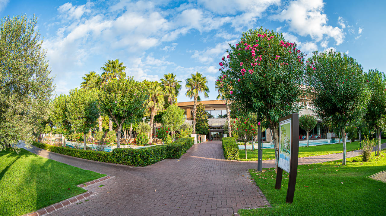 Gartenanlage Gloria Serenity Resort