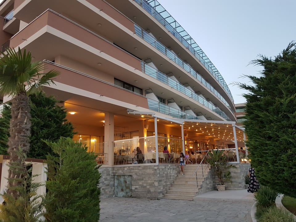 Restaurant Hotel Zornitza Sands
