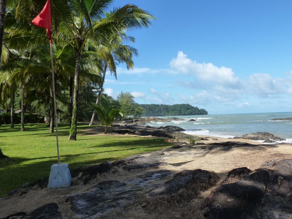 Gartenanlage direkt am Strand Khaolak Laguna Resort