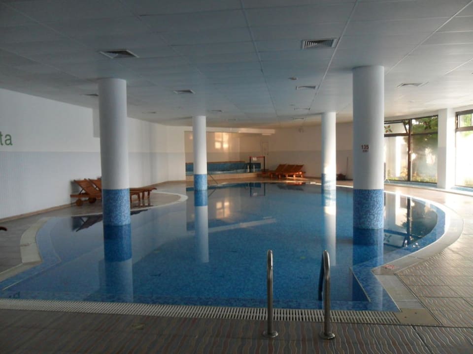 Indoor Pool Bella Vista Beach Club