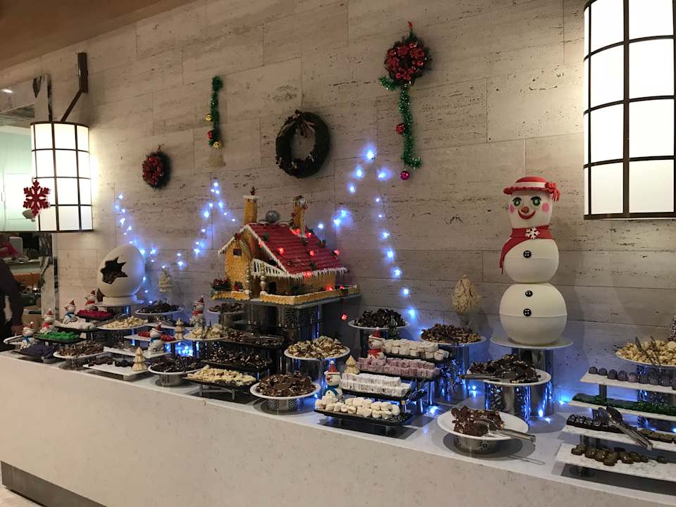 Gastro Acanthus Cennet Barut Collection