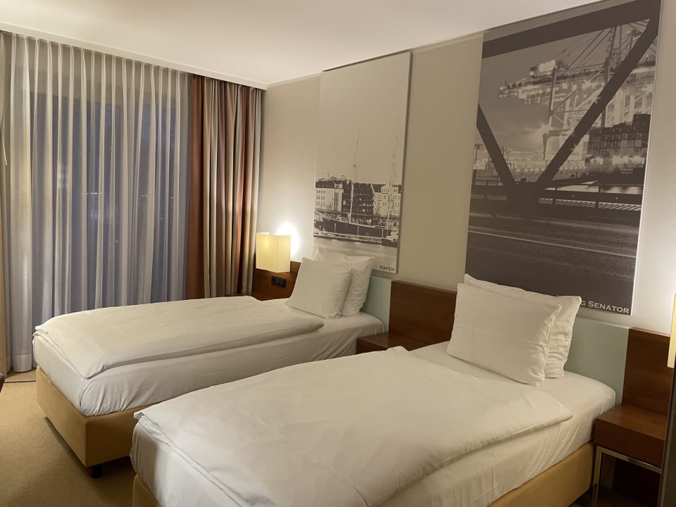 Zimmer Lindner Hotel Hamburg Am Michel, part of JdV by Hyatt