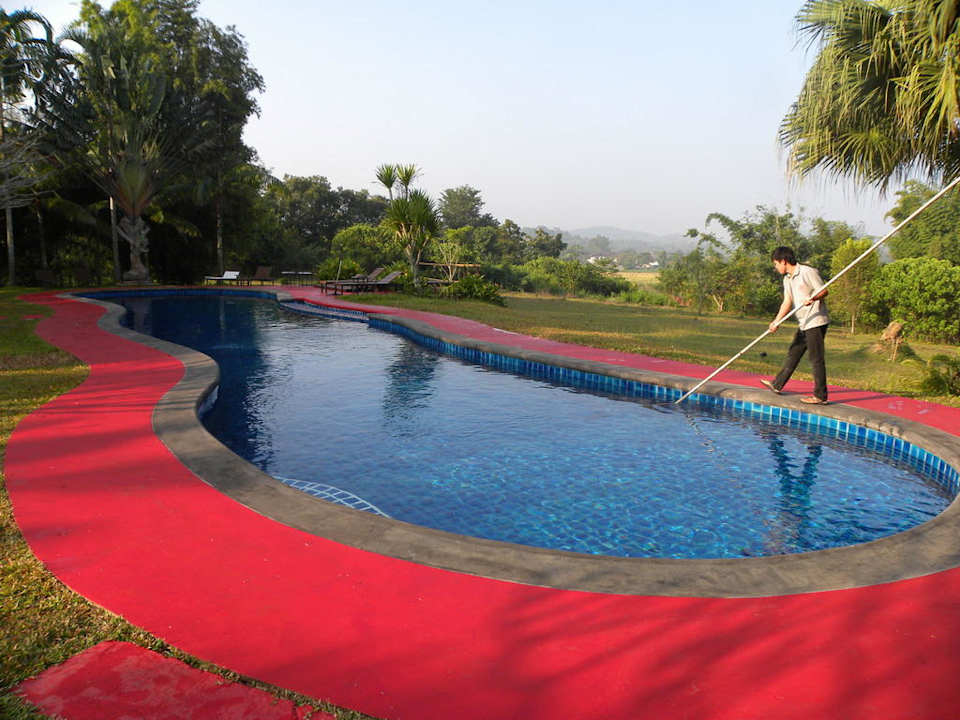 Der 25 Meter Pool ist sehr gepflegt Hotel Nagahill Resort