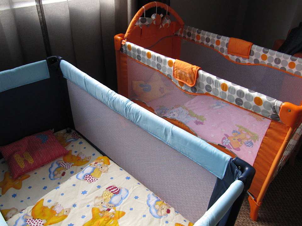 Kinderbetten Blue Orange Beach Resort