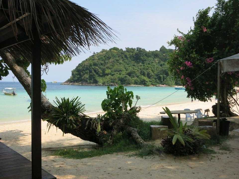 Strand Tenggol Island Beach Resort