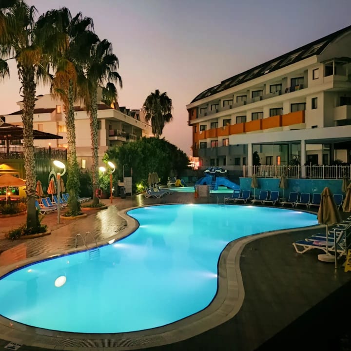 Pool Hane Family Resort