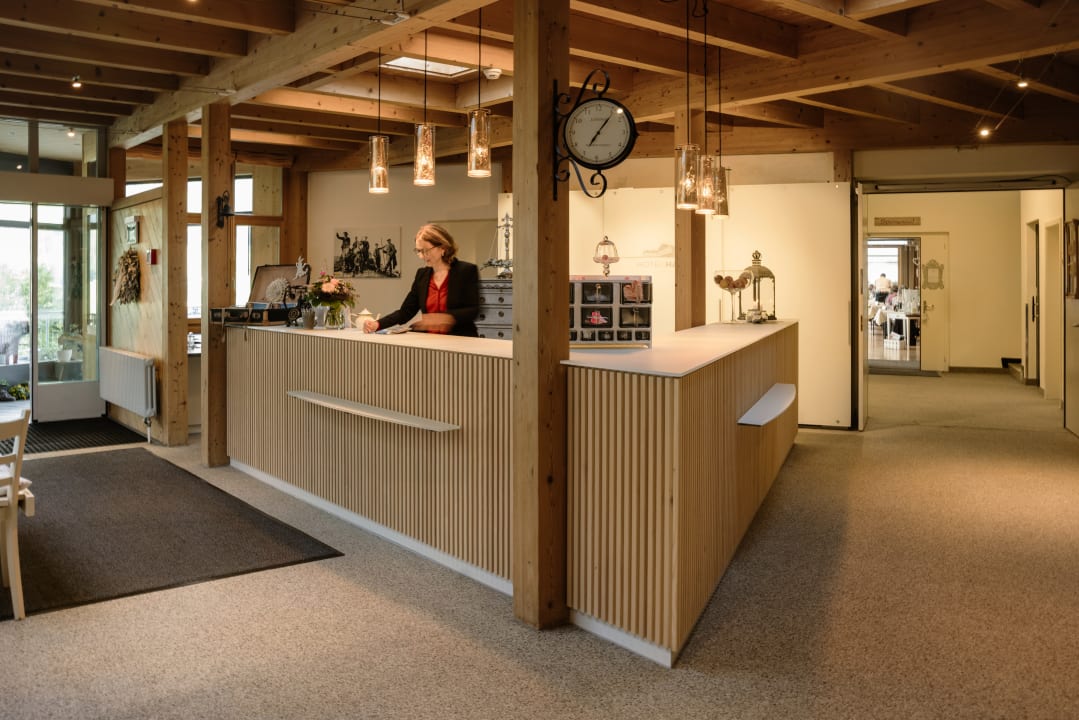 Lobby Hotel Hari im Schlegeli