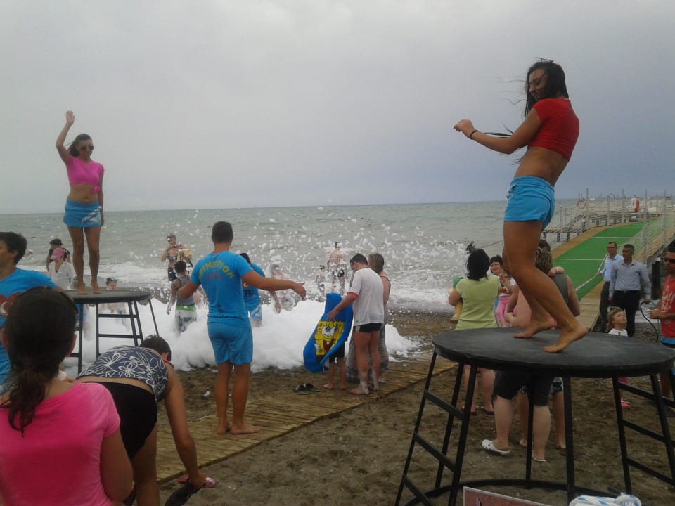 Schaum Beach Party Belek Beach Resort Hotel