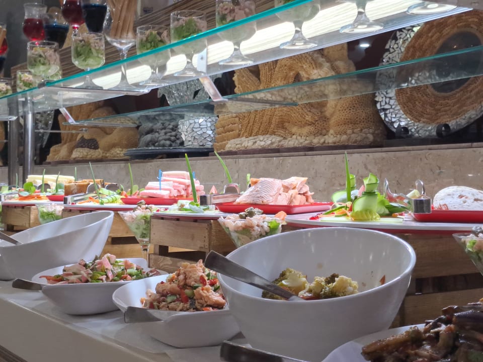 Gastro Port Side Resort Hotel