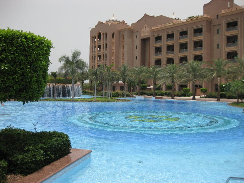 Westpool Emirates Palace Mandarin Oriental