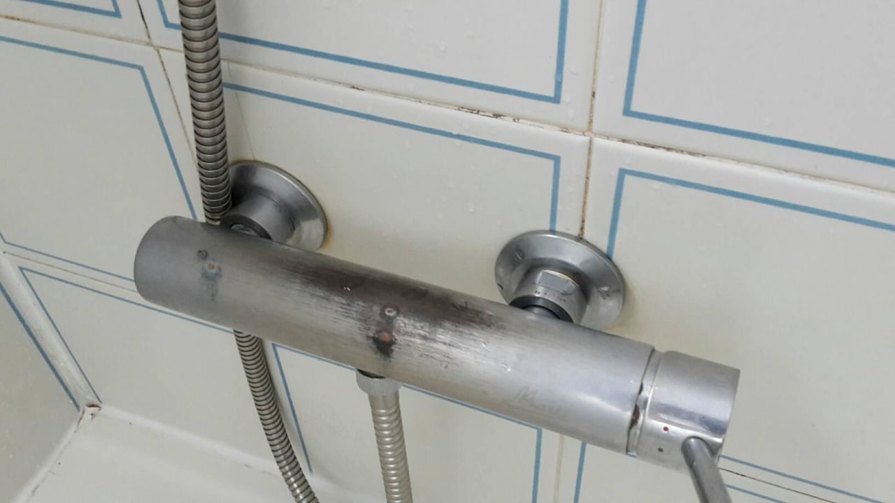 Balkonmöbel sahen schon ewig kein Putzmittel mehr Aparthotel Costa Mar