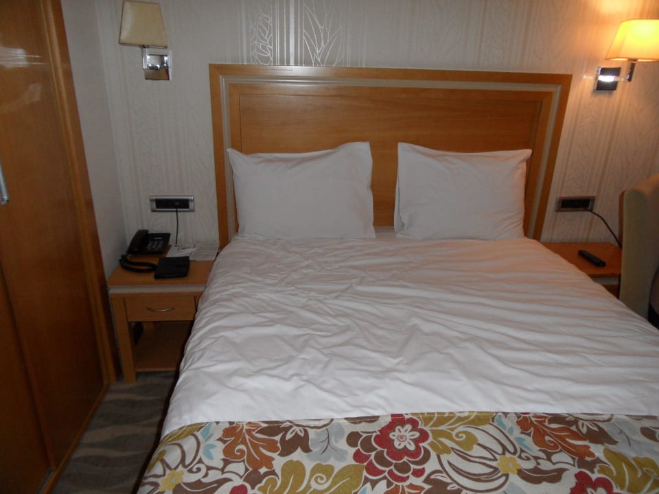 Bett Hotel Husa Vizon